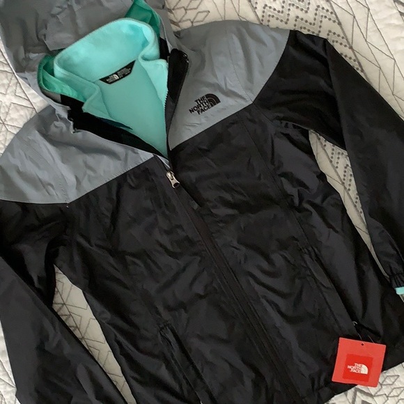 The North Face Other - 🖤NWT North Face 3 in 1 Tri Climate Jacket 10/12 M